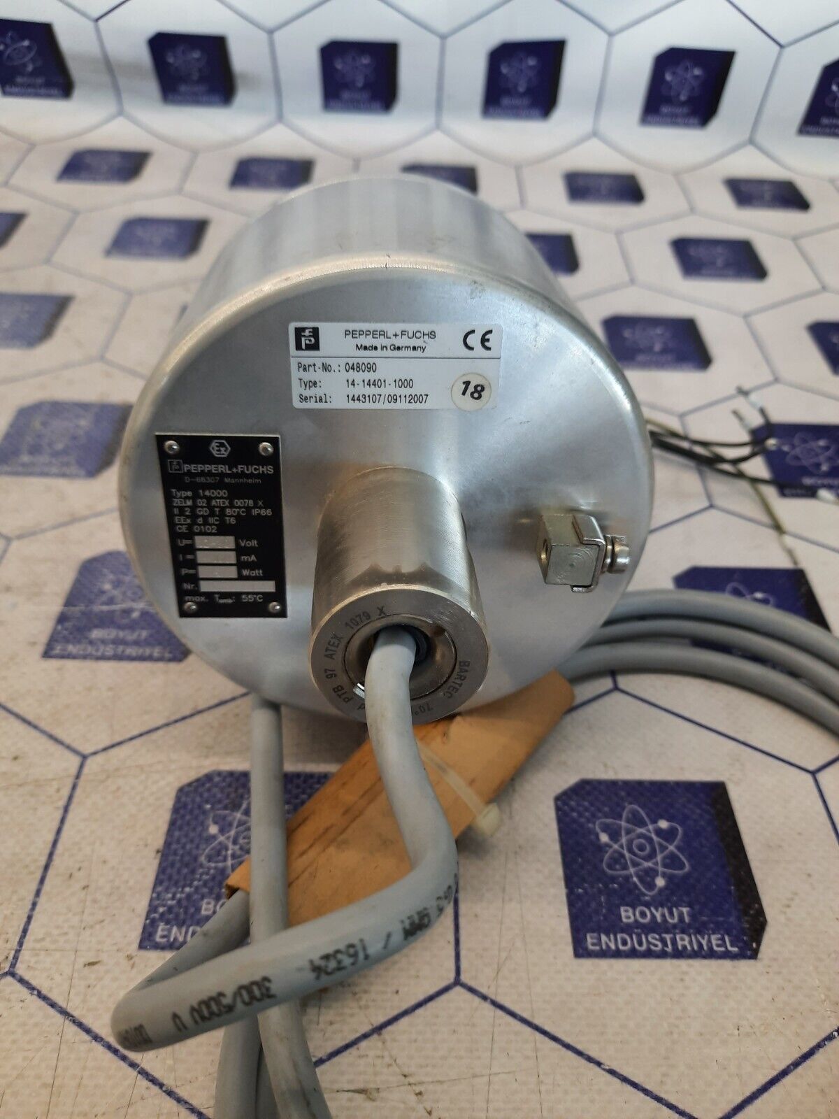 PEPPERL+FUCHS D-68307 Mannheim