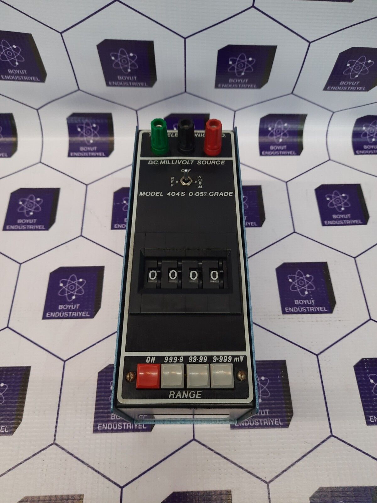 Time Electronics 404S DC Millivolt Source Multi Function Calibrator With Case