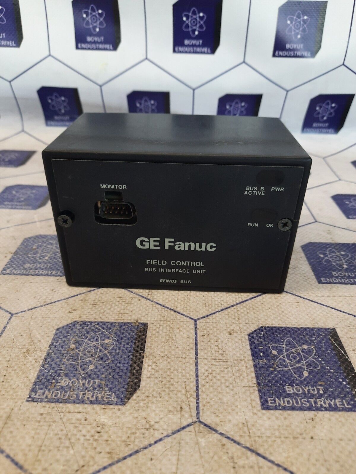GE FANUC IC670GBI102C GENIUS BUS INTARFACE UNIT
