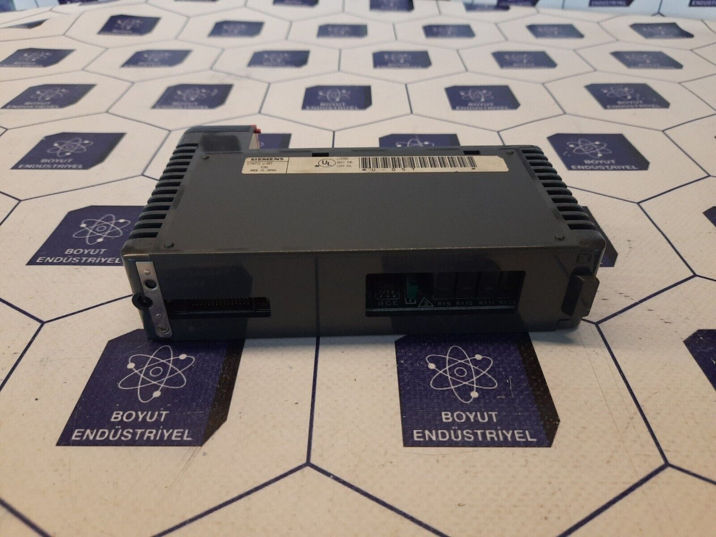 SIEMENS U-05T 9206 SIMATIC OUTPUT MODULE