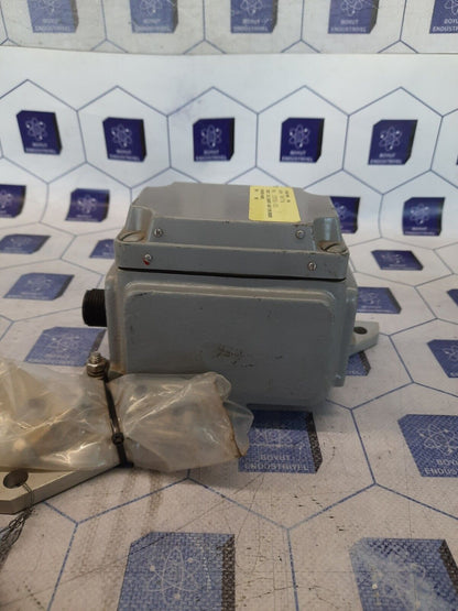 ELEC ELEMENT 270765-103 MUD FLOW SENSOR