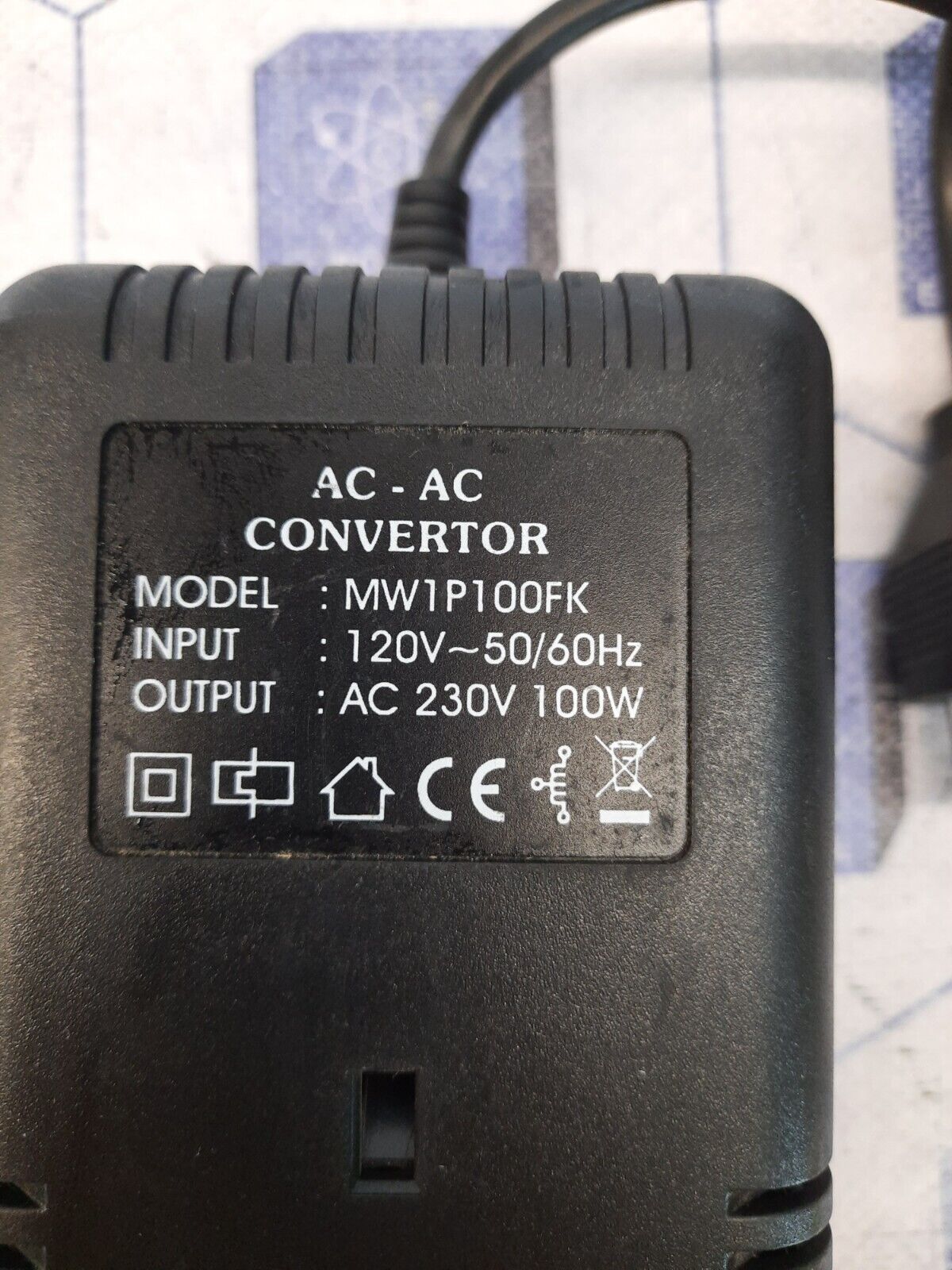 MEAN WELL MW1P100FK AC-AC CONVERTOR ADAPTOR