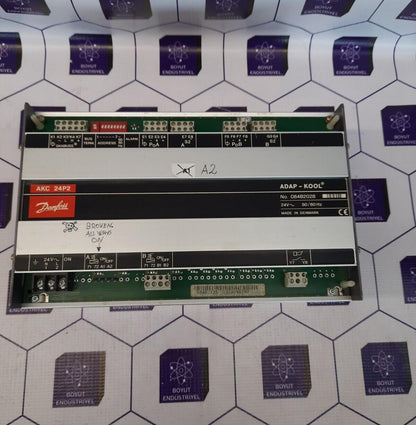 DANFOSS ADAP-KOOL AKC 24P2 / 084B2028  Compressor Controller