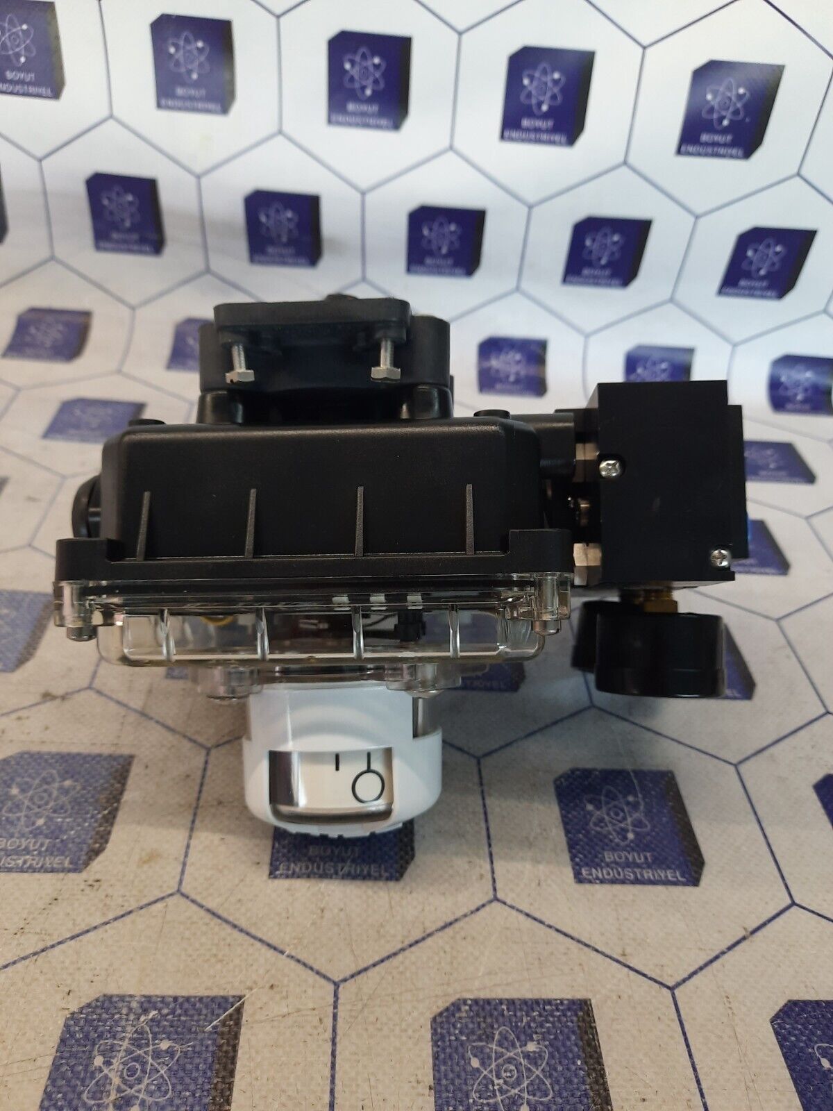 TYCO EZ-0B20/AD0B-00-0R1