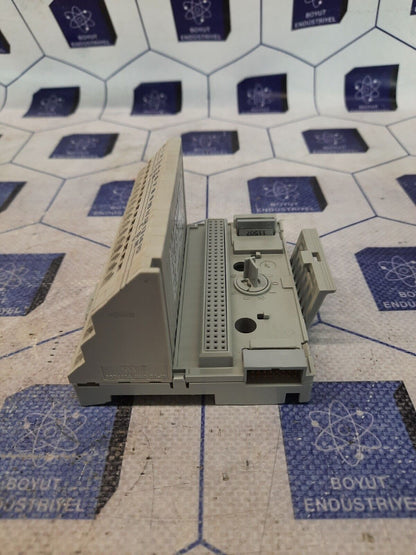 ALLEN-BRADLEY 1794-TB3S Ser.A  TERMINAL BASE MODULE