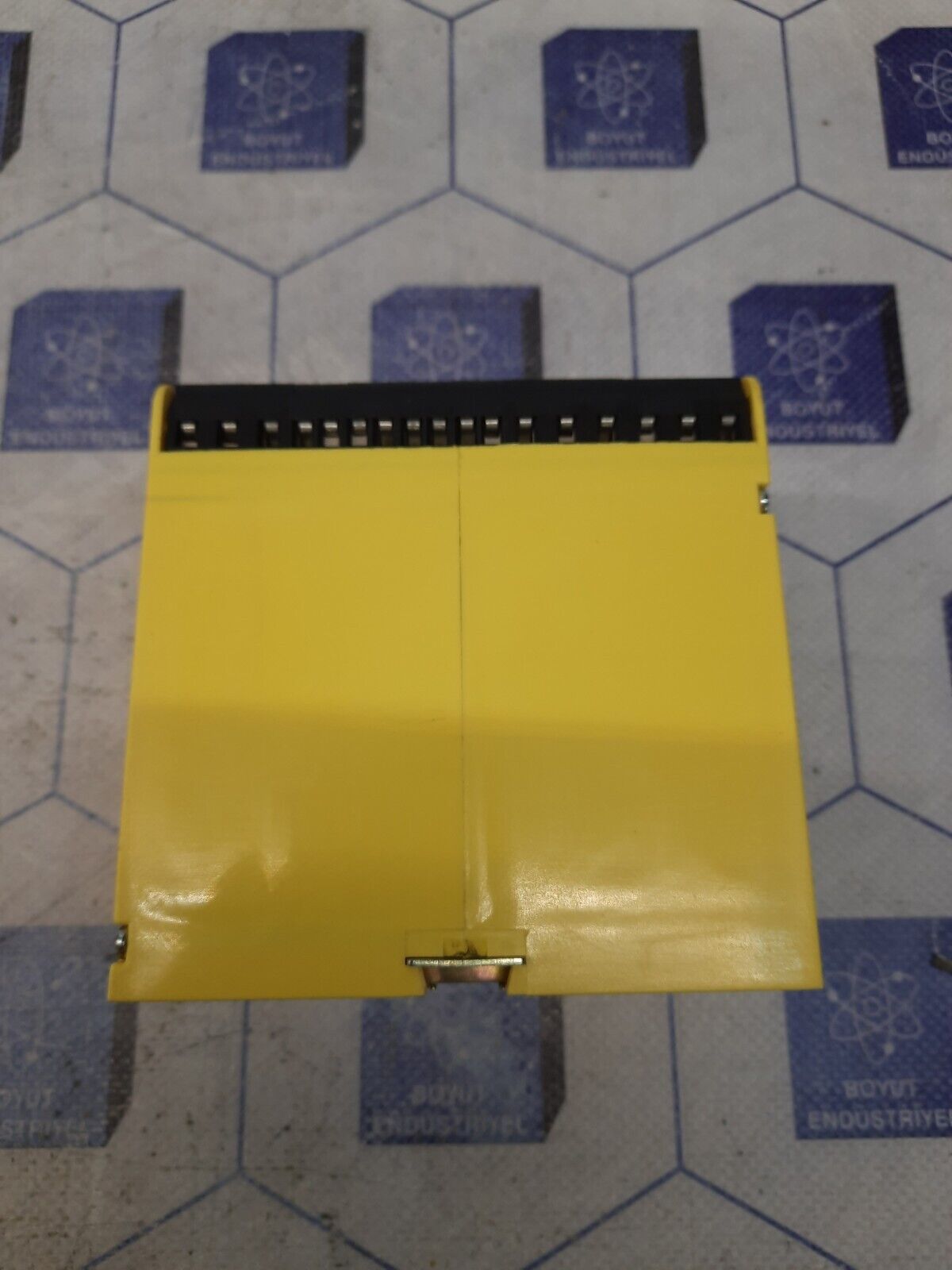 Bender IRDH265-3 INSULATION MONITORING DEVICE