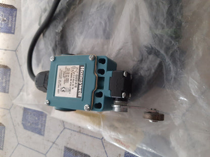 Honeywell GXE51A1B Limit Switches