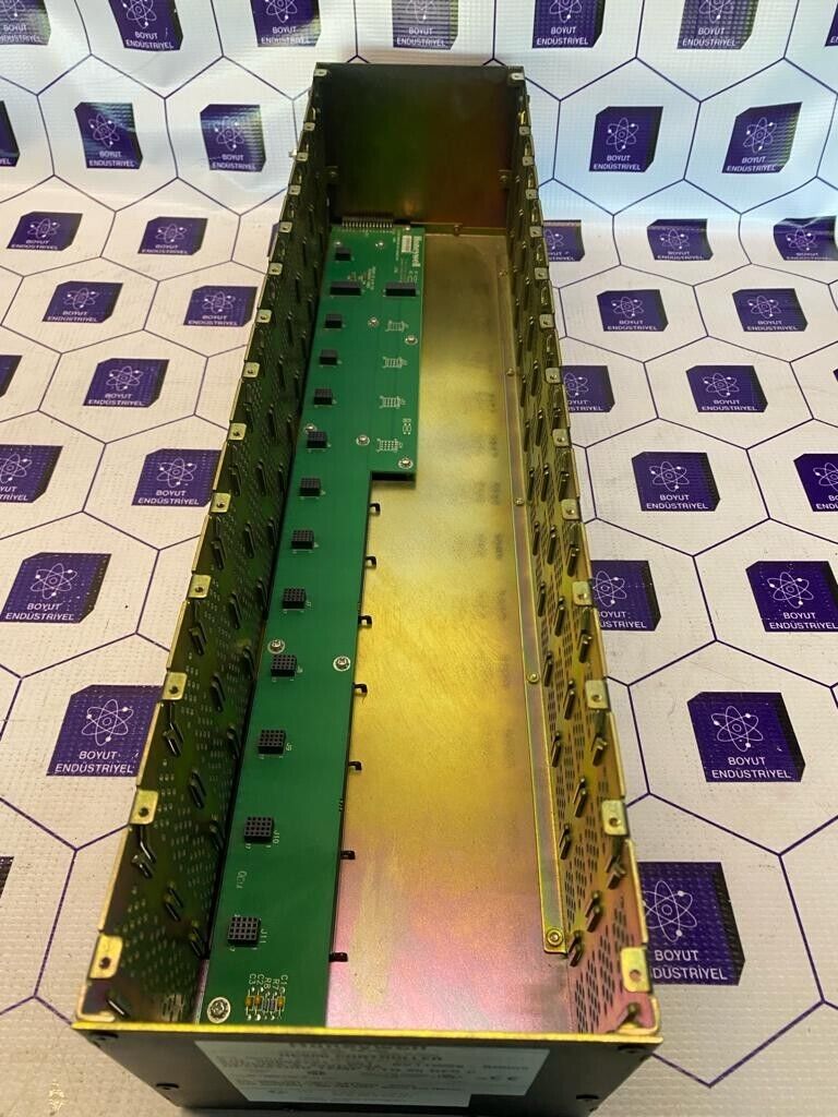 HONEYWELL 900R12-0101 HC900 CONTROLLER 12 I/O SLOT RACK