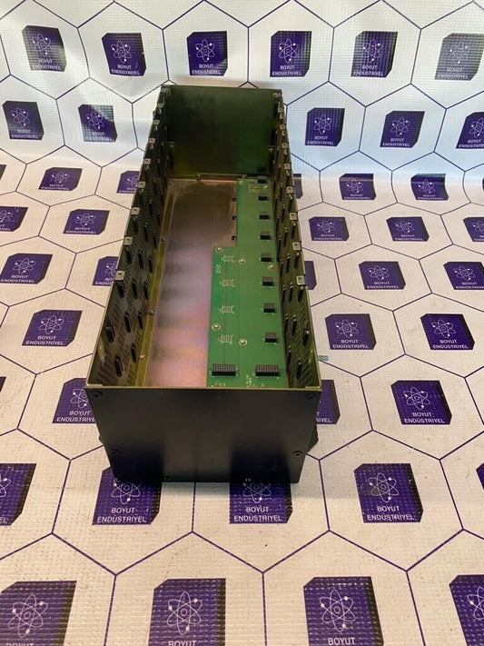 HONEYWELL 900R08-0101 HC900 CONTROLLER 8 I/O SLOT RACK