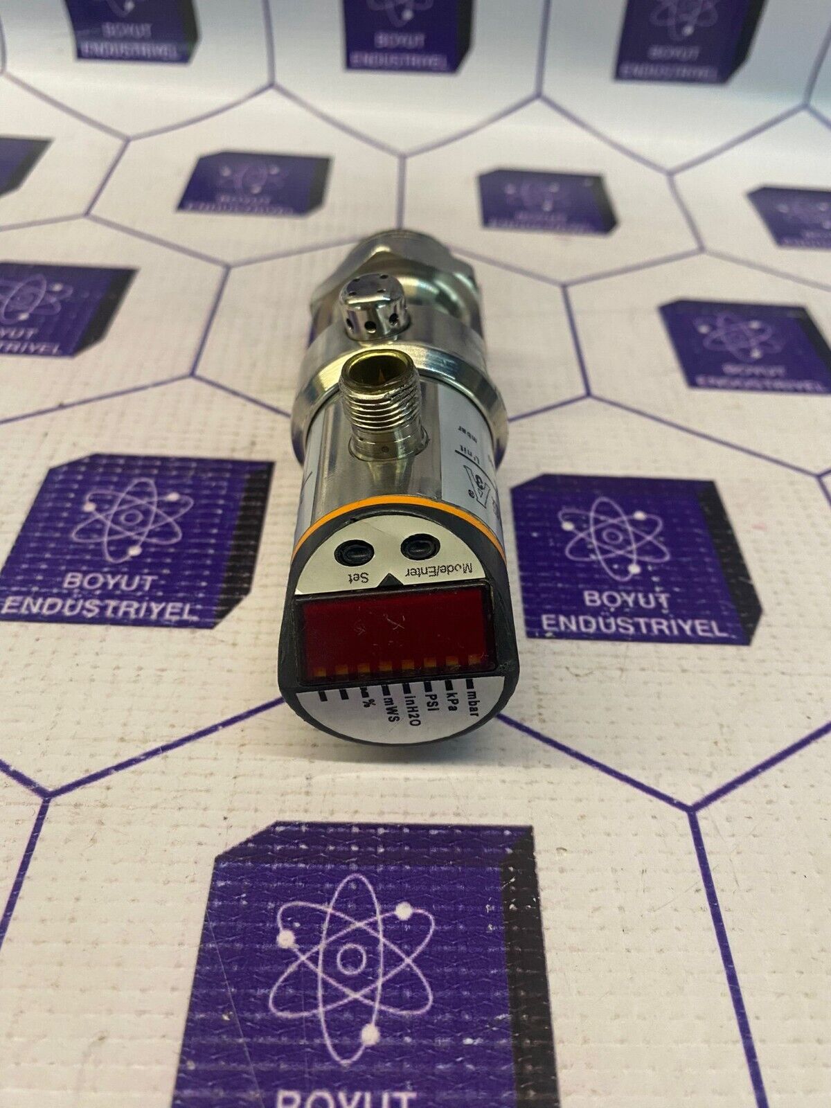 IFM Electronic PI1097 45127 Essen Pressure Sensor Switch