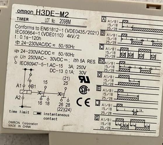 OMRON H3DE-M2 Time Relay