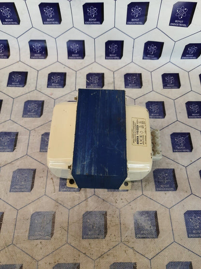 UCE CEA022240041 4000VA-110/220V SINGLE PHASE AUTOTRASFORMER
