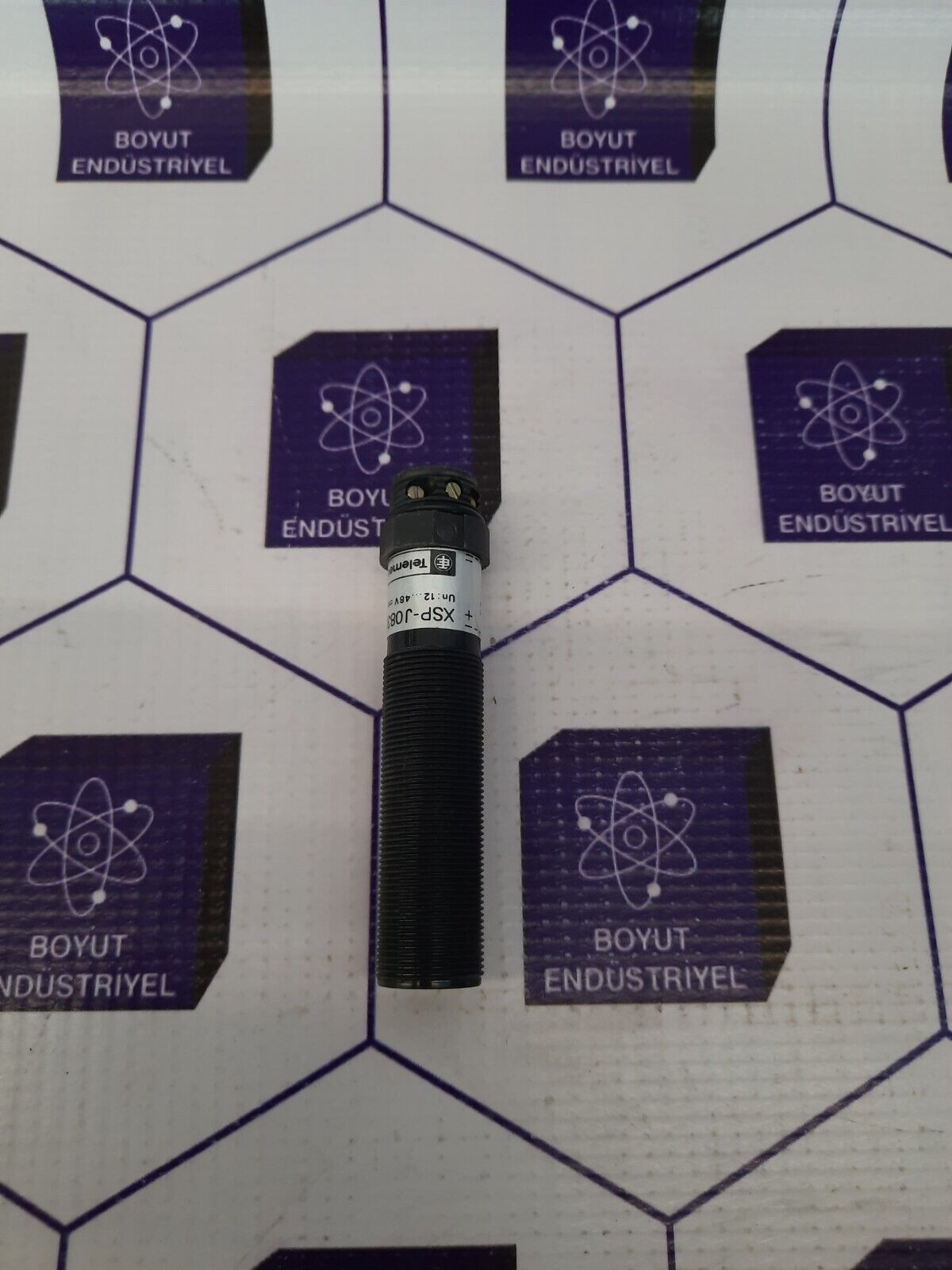 TELEMECANIQUE XSP-J08311B Proximity Sensor Switch