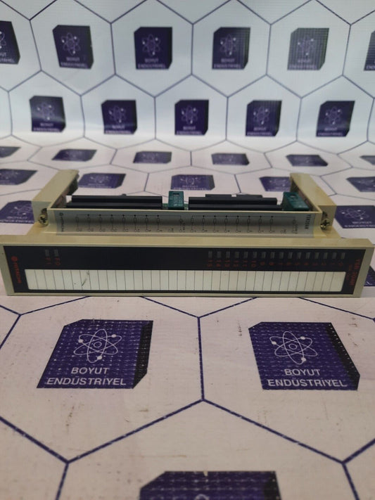 HITACHI YSR20AH 16PTS. AC OUT AC100-240V 1.7A OUTPUT MODULE