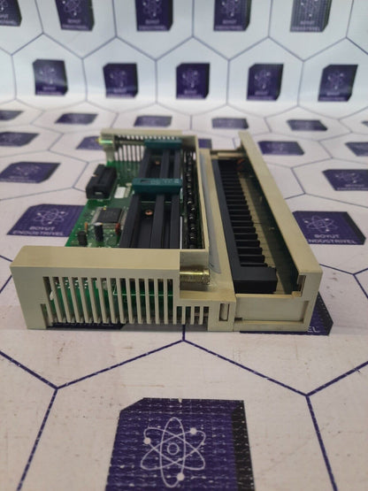 HITACHI YSR20AH 16PTS. AC OUT AC100-240V 1.7A OUTPUT MODULE