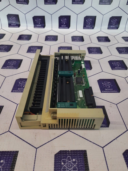 HITACHI YSR20AH 16PTS. AC OUT AC100-240V 1.7A OUTPUT MODULE