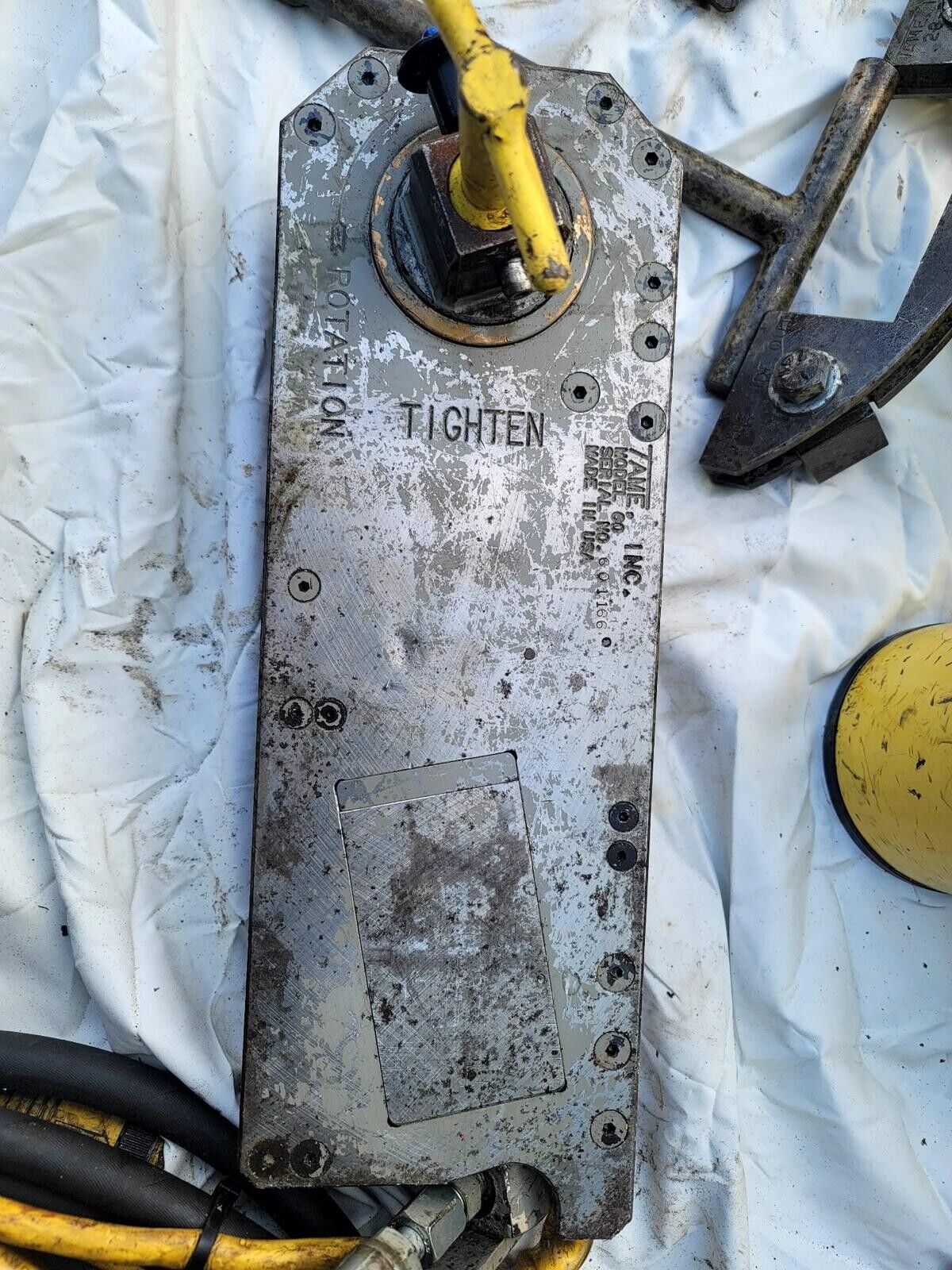 Tame Inc Model 60 Hydraulic Wrench Tool