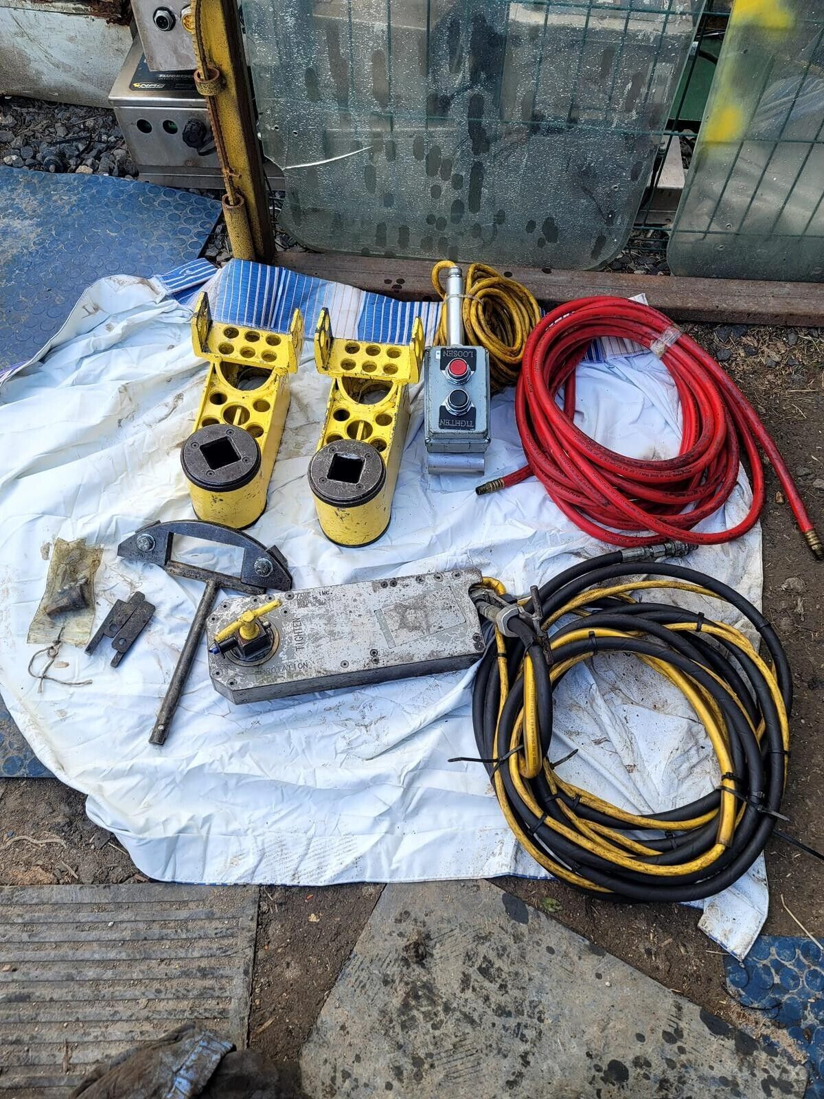 Tame Inc Model 60 Hydraulic Wrench Tool