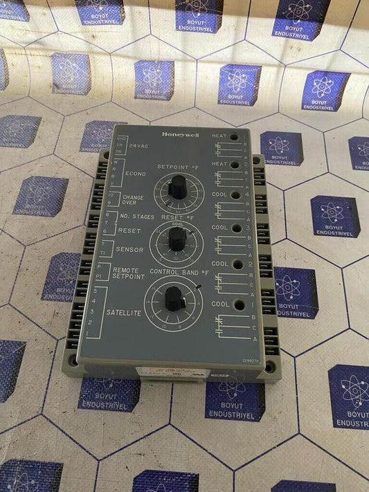 Honeywell W7100C1018 Microprocessor Controlled Discharge Air Control