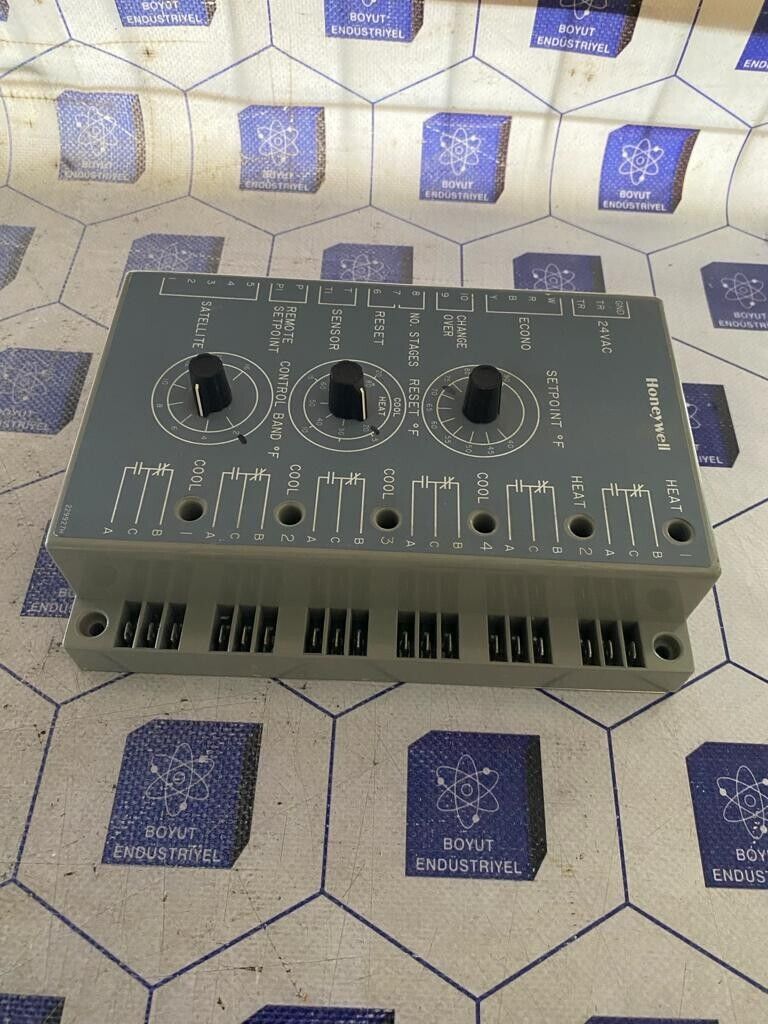 Honeywell W7100C1018 Microprocessor Controlled Discharge Air Control