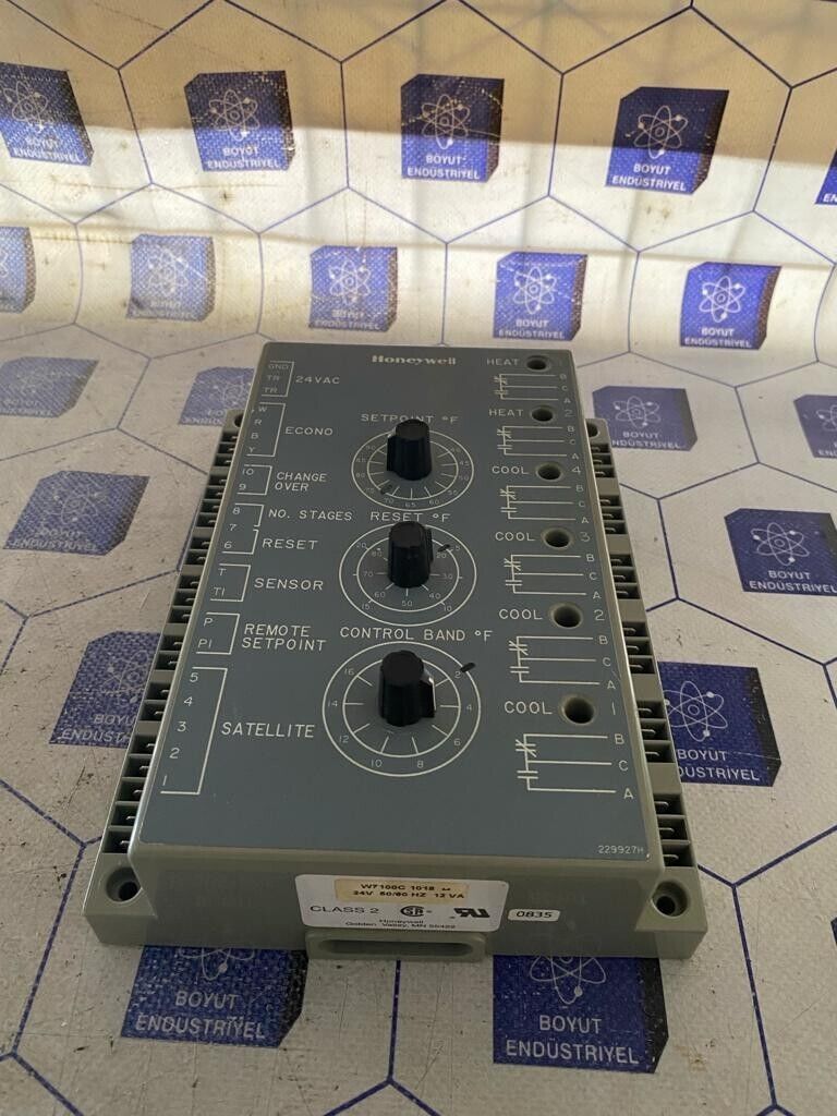 Honeywell W7100C1018 Microprocessor Controlled Discharge Air Control