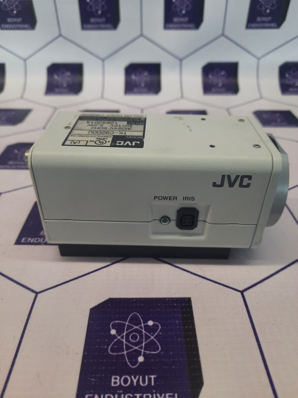JVC TK-C9200U COLOR VIDEO CAMERA