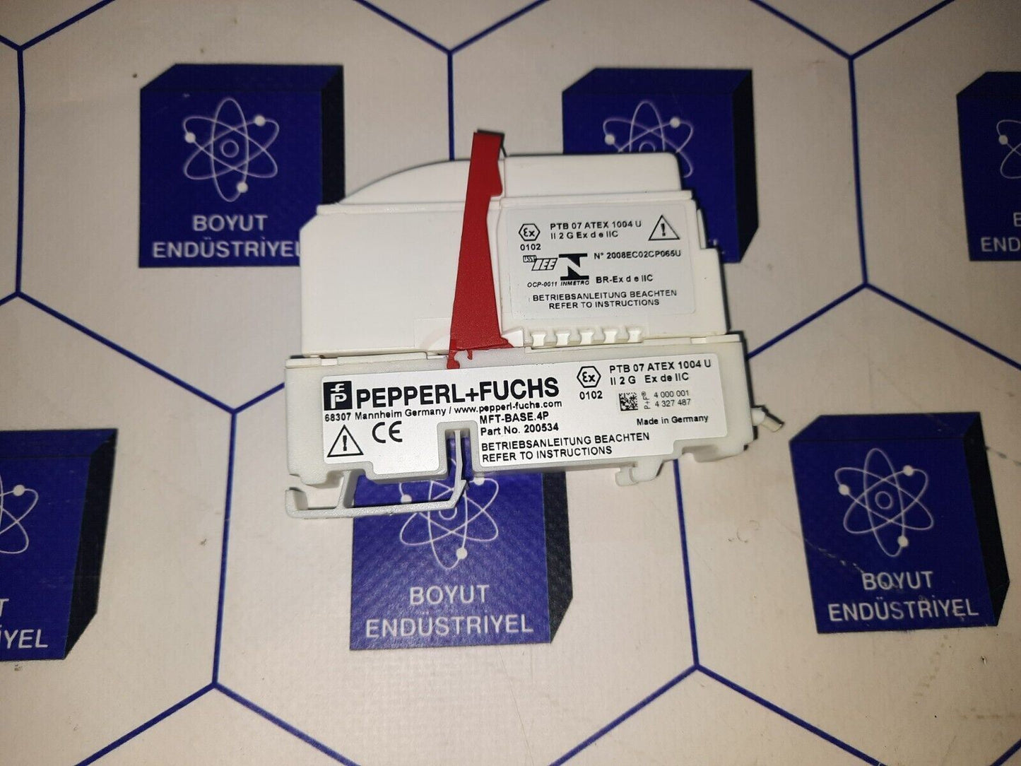 PEPPERL-FUCHS MFT-BASE.2P P/N 200533 / MFT-F.6300 P/N 202755