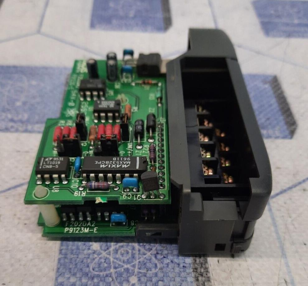 FACTS ENGINEERING F2-02DA-2 OUT ANALOG 2CH