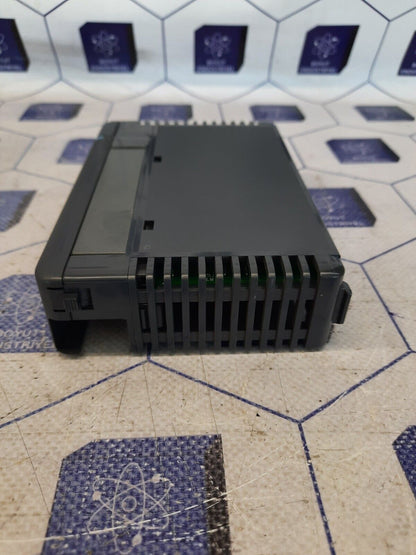 AUTOMATION DIRECT D4-08NE3S RELAY OUTPUT MODULE