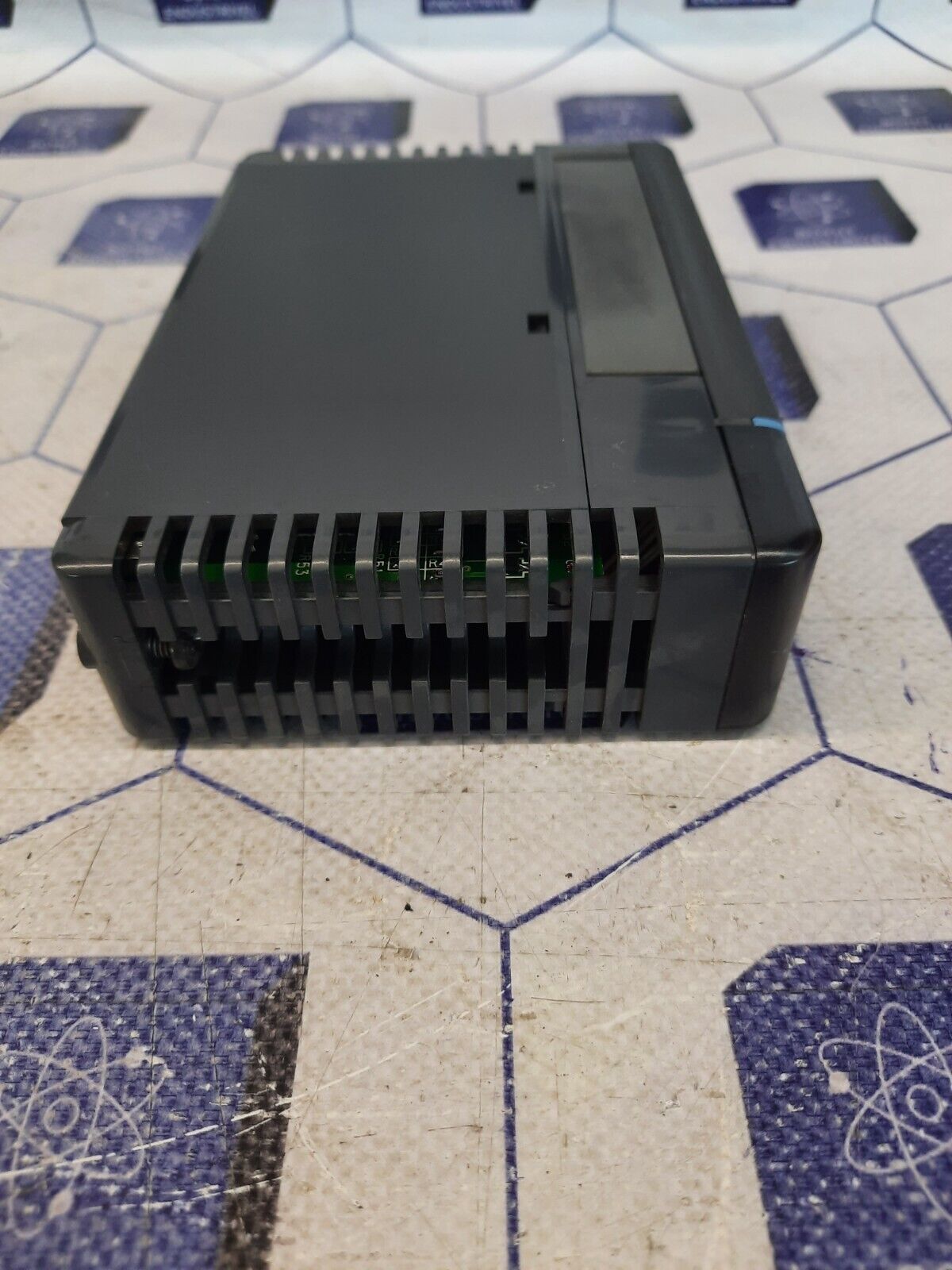 AUTOMATION DIRECT D4-08NE3S RELAY OUTPUT MODULE