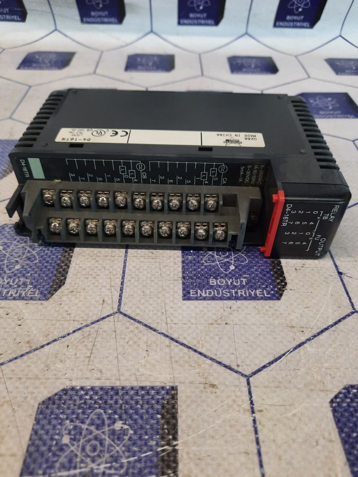 AUTOMATION DIRECT D4-16TR RELAY OUTPUT MODULE