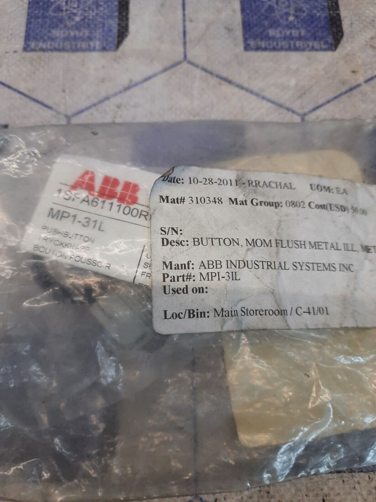 ABB 1SFA611100R3104 BUTTON