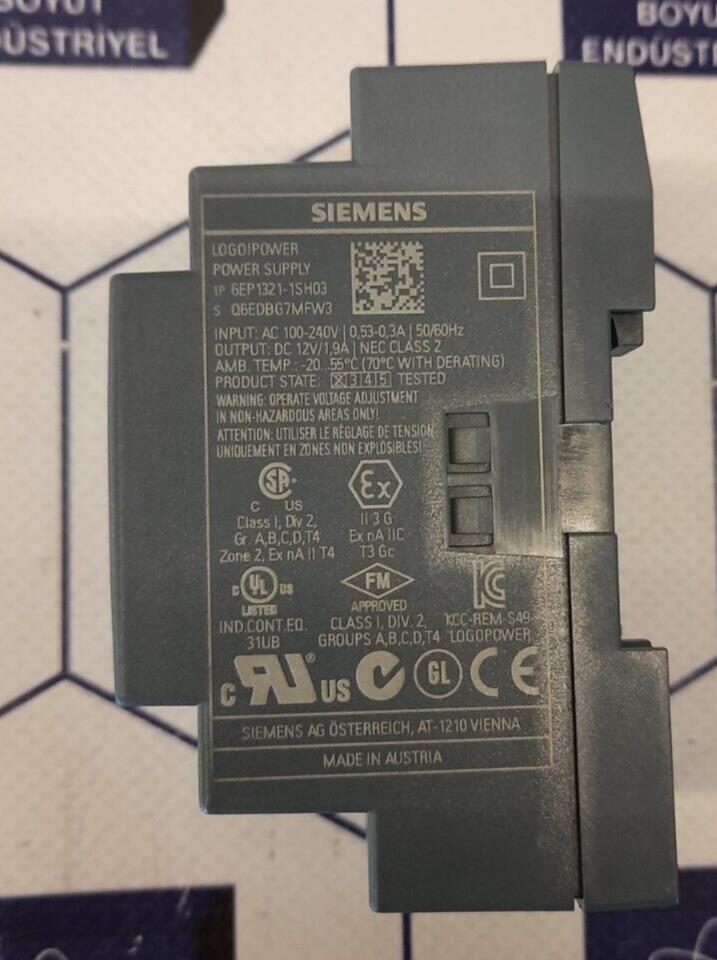 SIEMENS 6EP1321-1SH03 LOGO/POWER SUPPLY