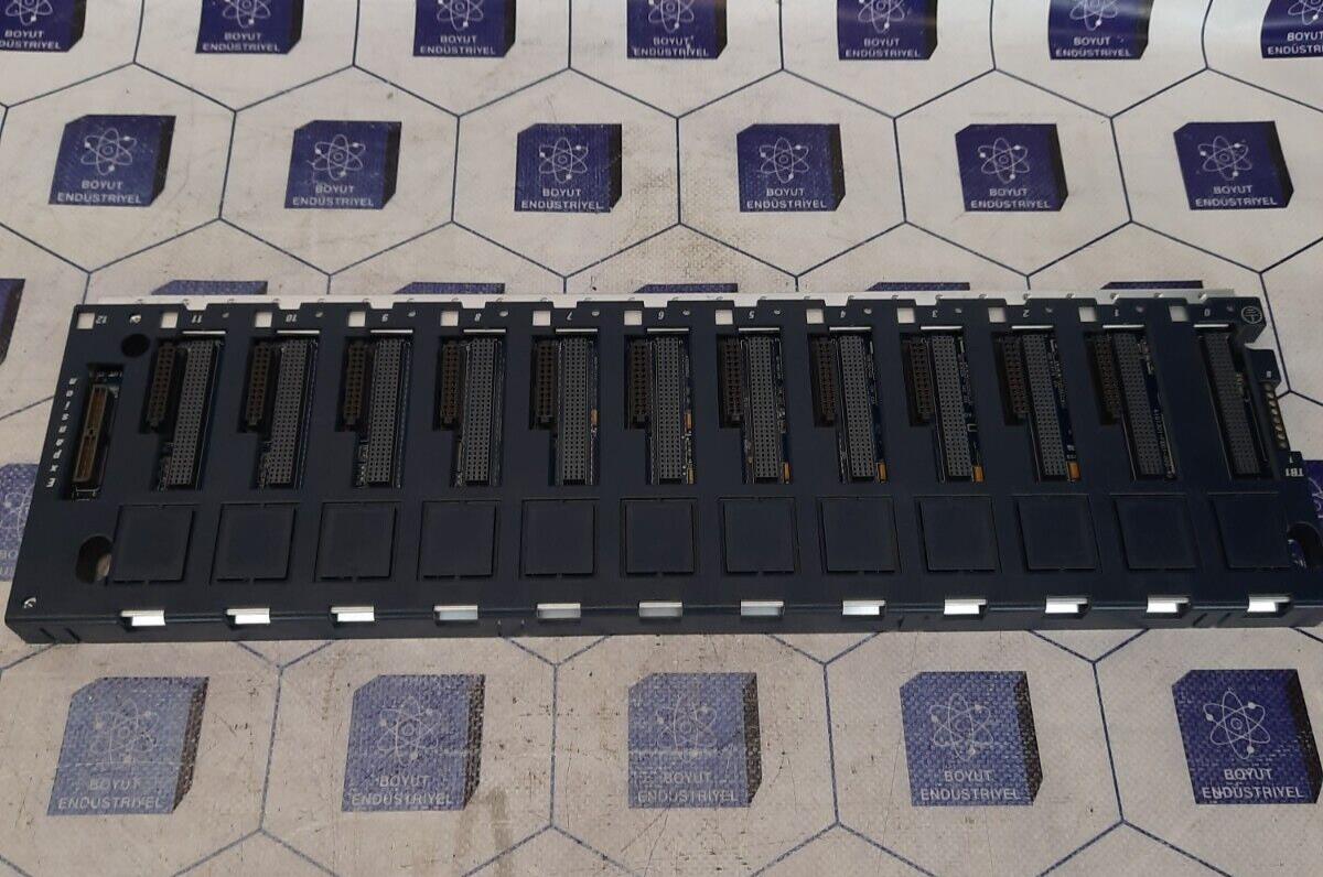 GE FANUC IC695CHS012-DA 12- SLOT BACKPLANE