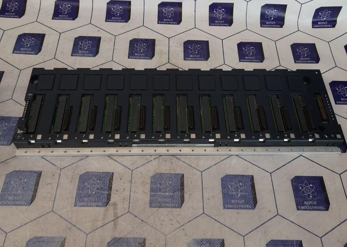 GE FANUC IC695CHS012-BA 12- SLOT BACKPLANE