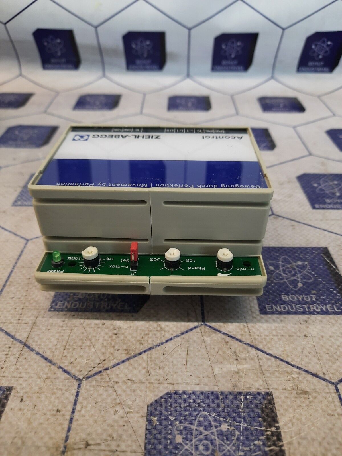 ZIEHL-ABEGG PKE-2.5E VENTILATION SPEED CONTROLLER