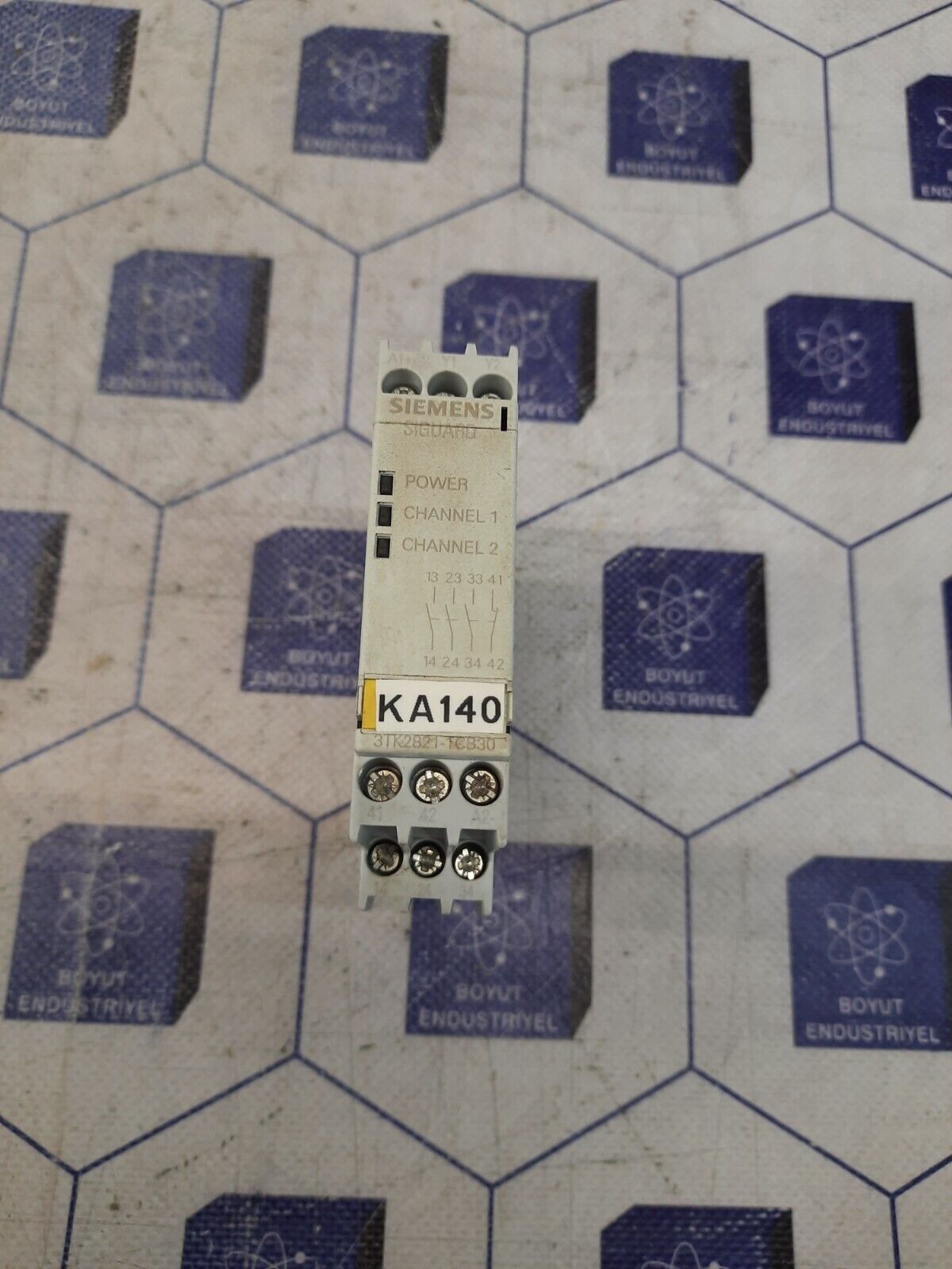 SIEMENS 3TK2821-1CB30 SIRIUS SAFETY RELAY