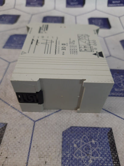CARLO GAVAZZI EUY C 690 Voltage Controls