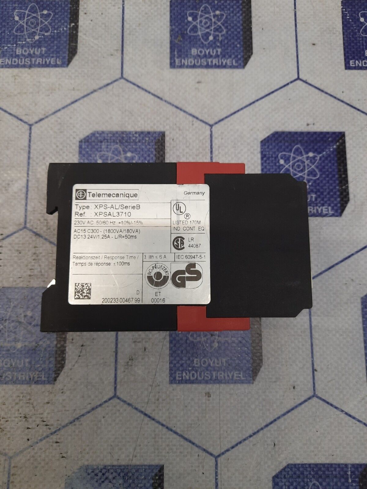 TELEMECANIQUE XPS-AL/SerieB Ref.XPSAL3710 SAFETY RELAY