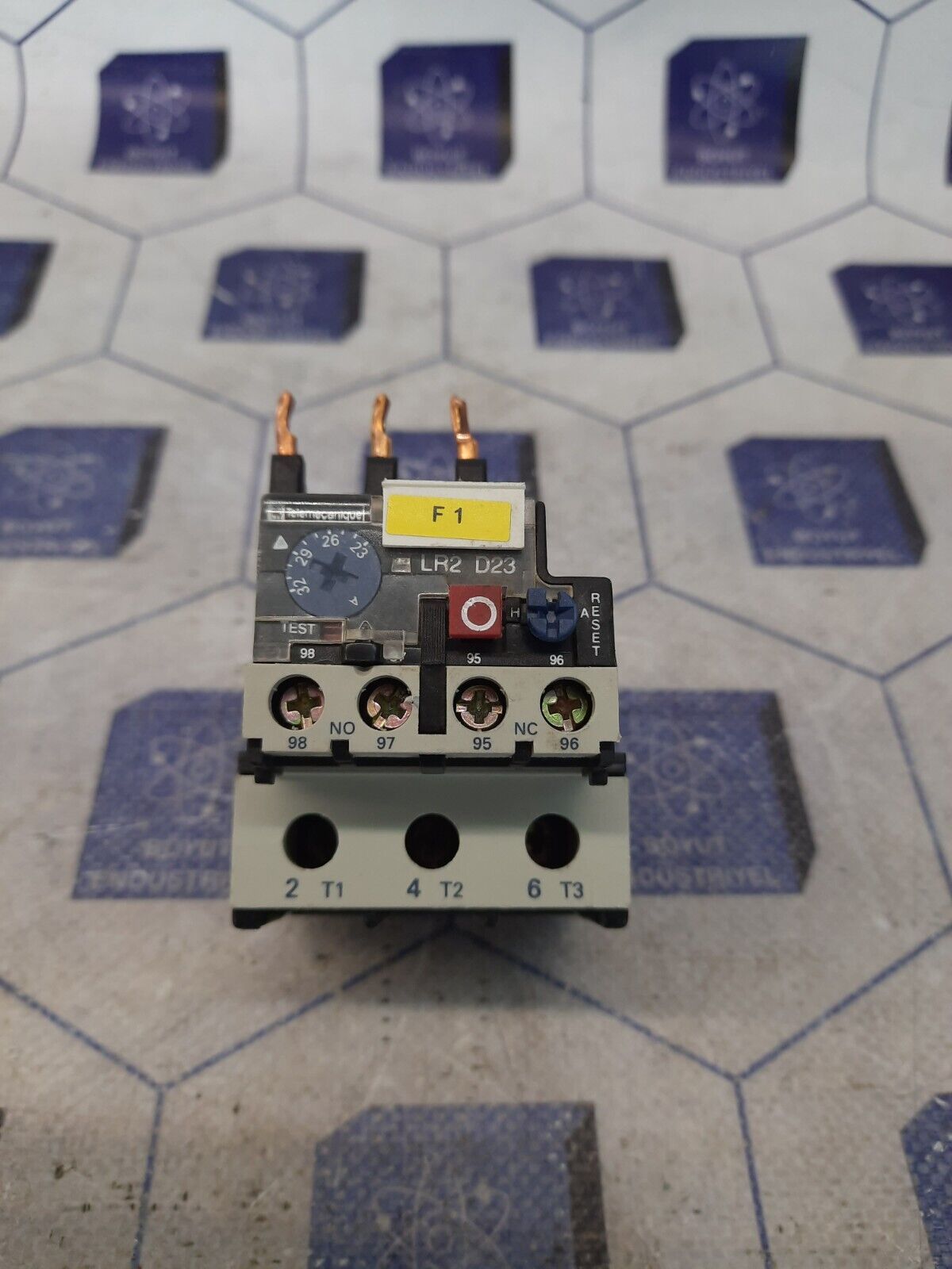 TELEMECANIQUE LR2 D2353 THERMAL OVERLOAD RELAY