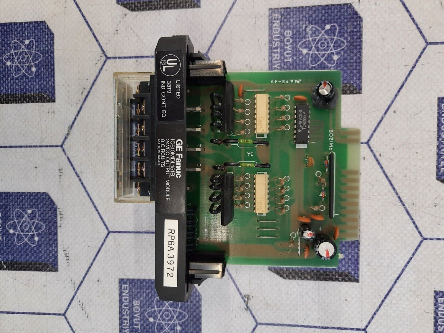 GE FANUC IC610MDL151B PROGRAMMABLE CONTROLLER 24 VDC OUTPUT MDL/8