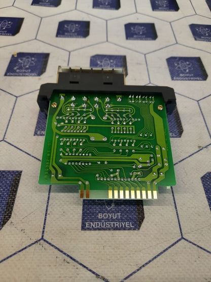 GE FANUC IC610MDL151B PROGRAMMABLE CONTROLLER 24 VDC OUTPUT MDL/8