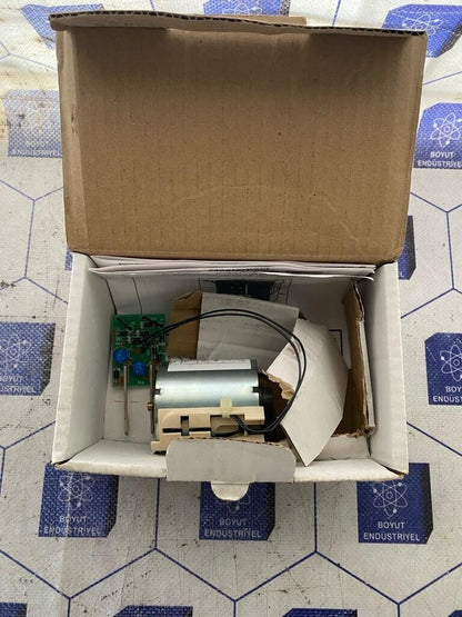 Merlin Gerin MX-A Shunt Trip XF-E Closing Release Circuit Breaker 200/220V DC