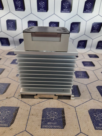 OMRON G3PE-545B-2N Solid State Contactor DC12-24v