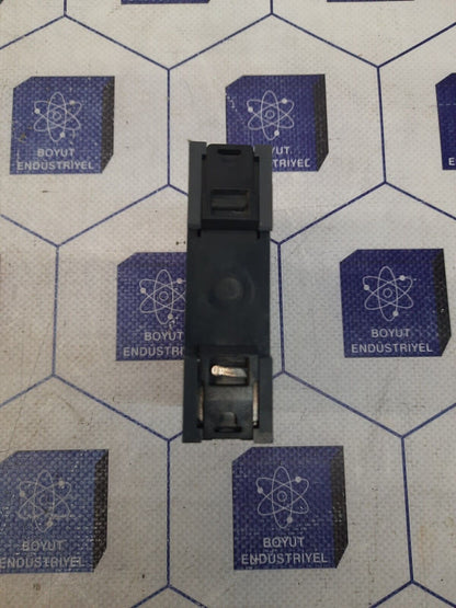 TELEMECANIQUE RE7PE11BU TIMER DELAY RELAY