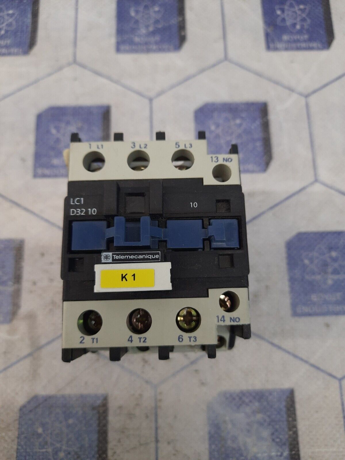 TELEMECANIQUE LC1 D32 10 CONTACTOR