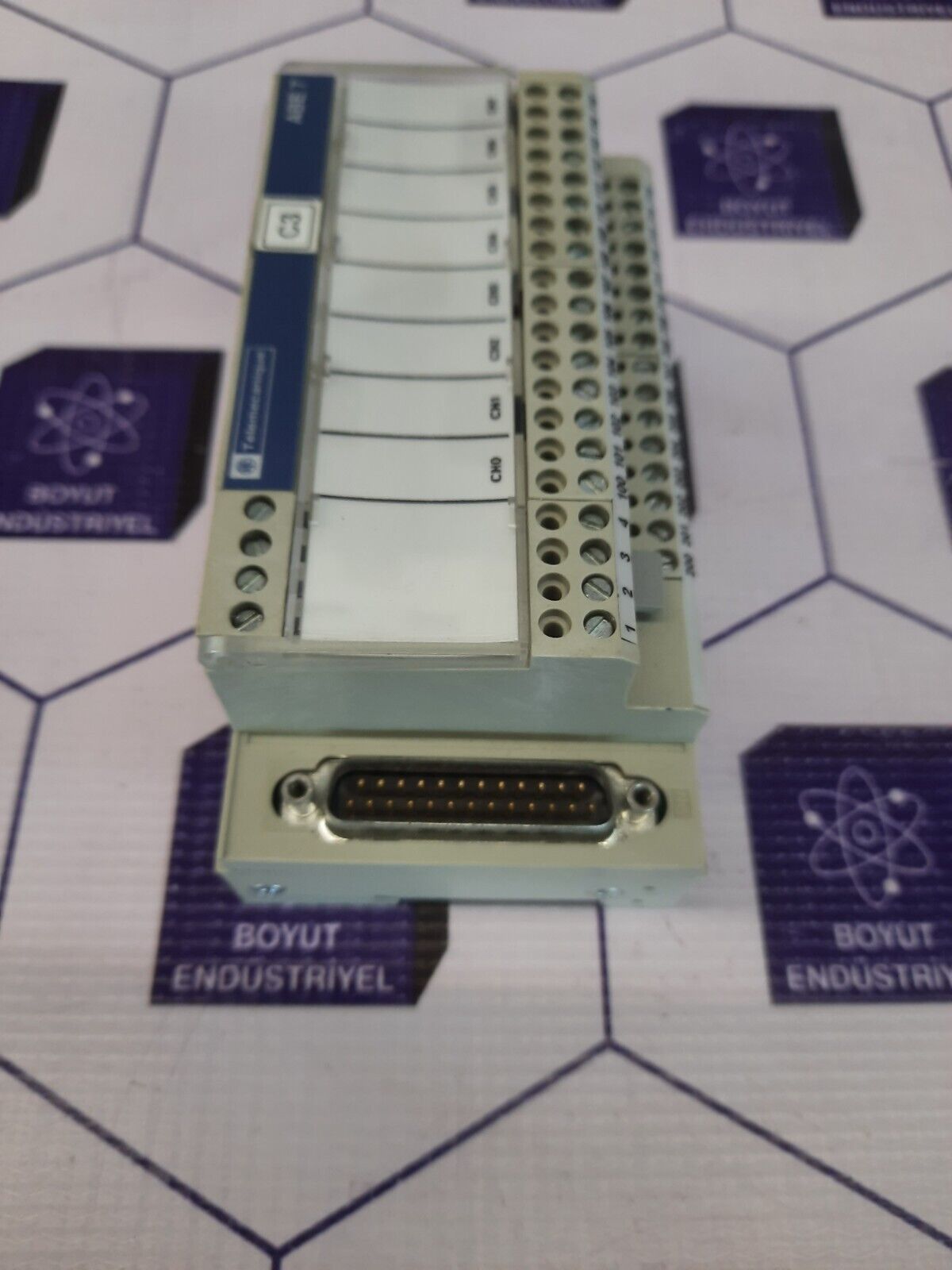 Schneider Electric Modicon ABE7-CPA02 Interface Module