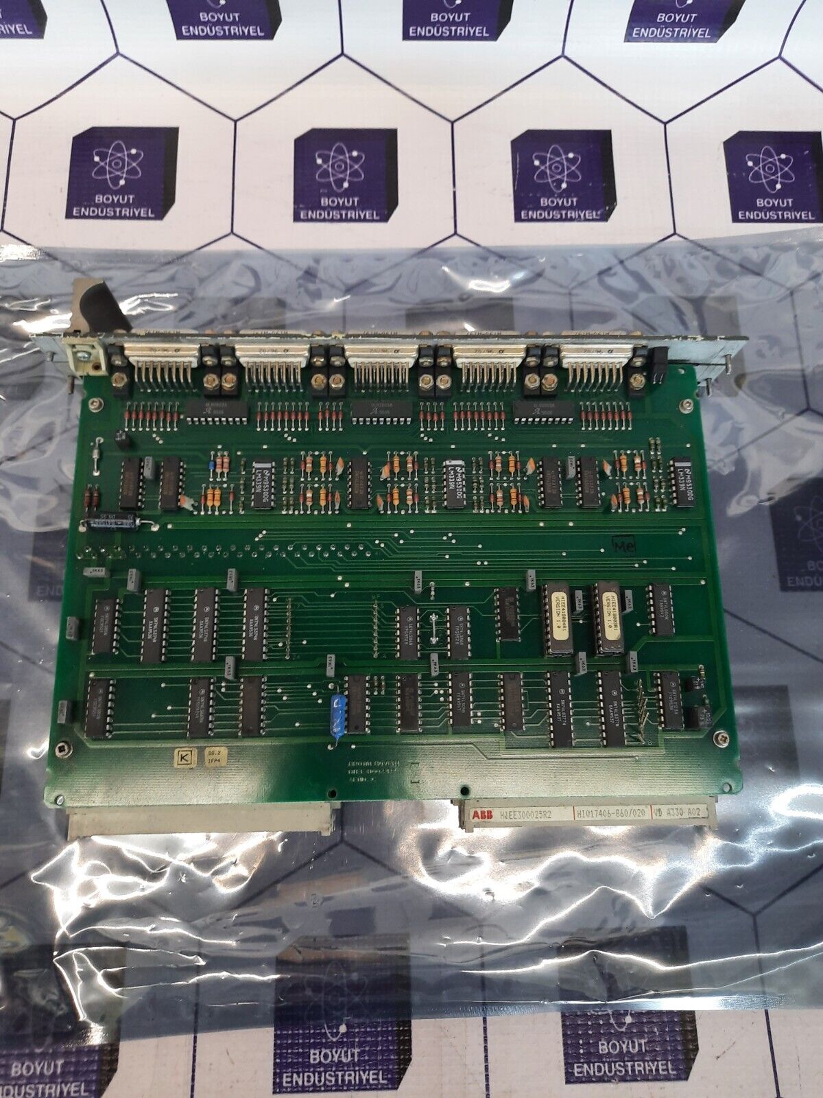 ABB HIEE300025R2 VD A330 A02 INTERFACE MODULE