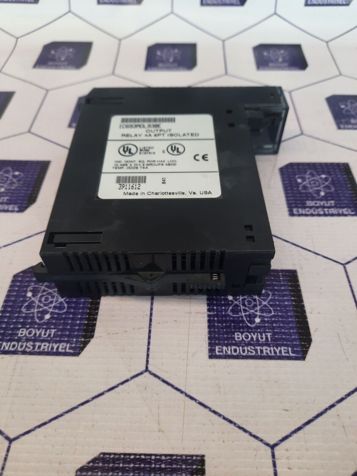 GE FANUC IC693MDL930E Output Module