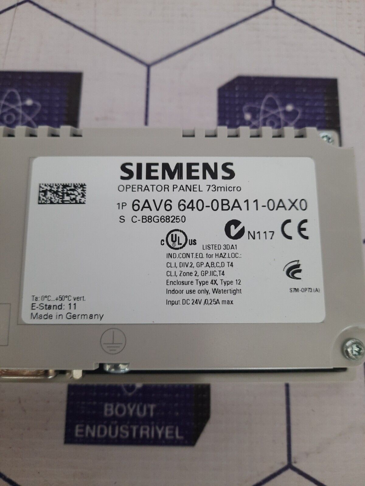 SIEMENS 6AV6640-0BA11-0AX0 OPERATOR PANEL